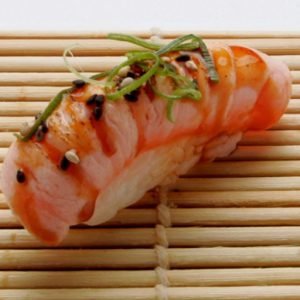 N6. Flamberet laks m. teriyaki og sesam