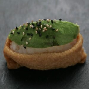 N19. Tofu deluxe m. avocado