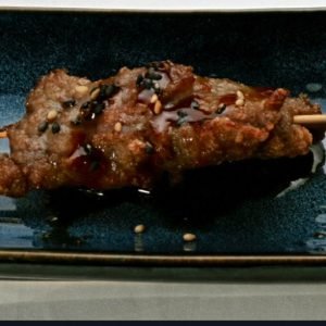 S8. Marineret oksekød 3 stk