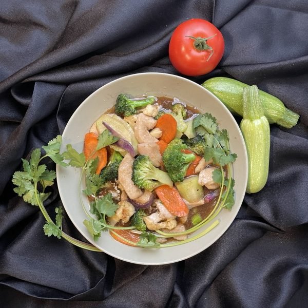 21.  Stegt kylling med grøntsager i japansk Golden curry sauce